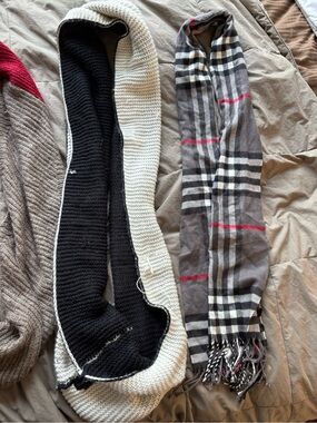Womens Black & White Knit Infinity Scarf and Gray Plaid Fringe Wrap